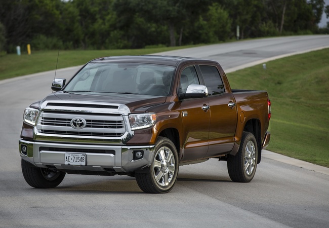 Toyota Tundra image 2