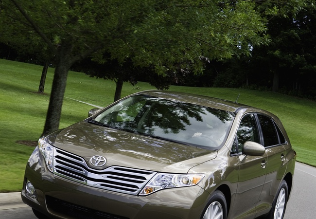 Toyota Venza image 2