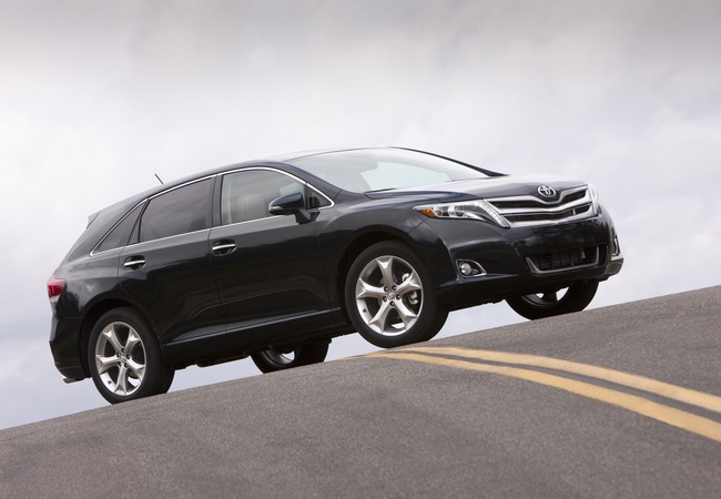 Toyota Venza image 2