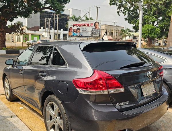 Toyota venza Asaba