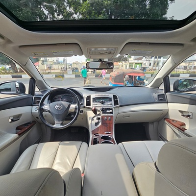 Toyota venza Asaba