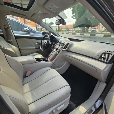 Toyota venza Asaba