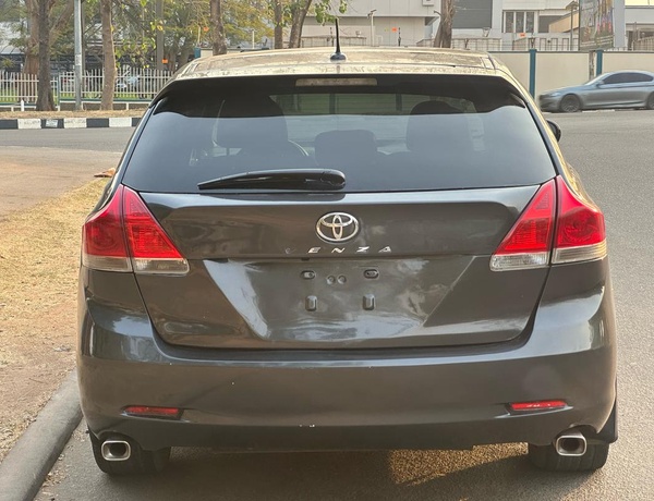 TOYOTA VENZA IN ABUJA