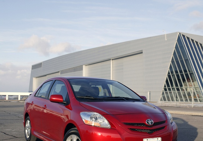 Toyota Yaris image 3