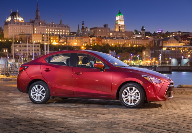 Toyota Yaris image 2