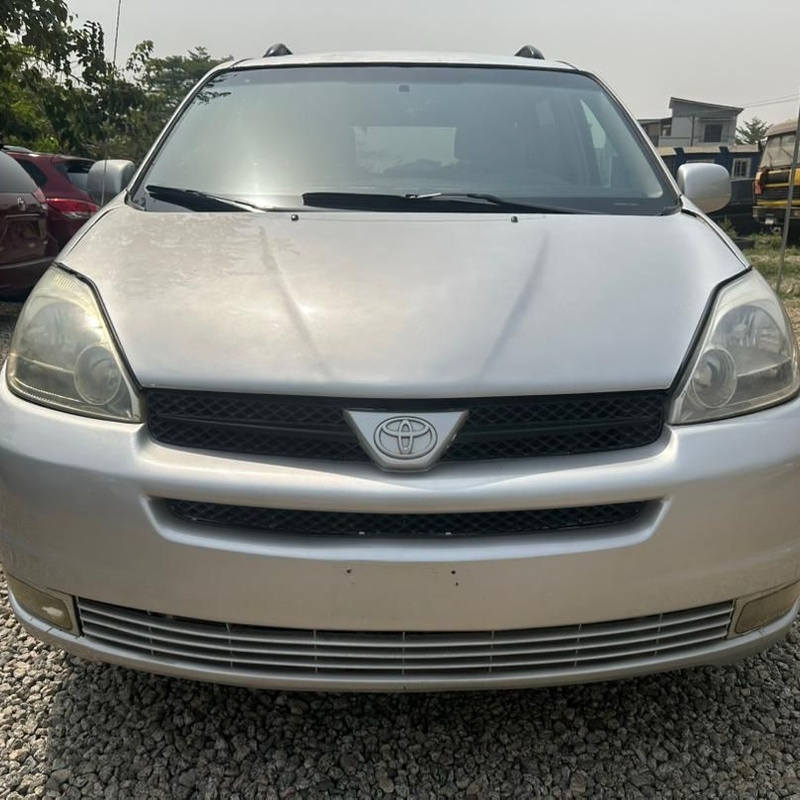 UNREGISTERED 2005 TOYOTA SIENNA FOR SALE IN ABUJA image