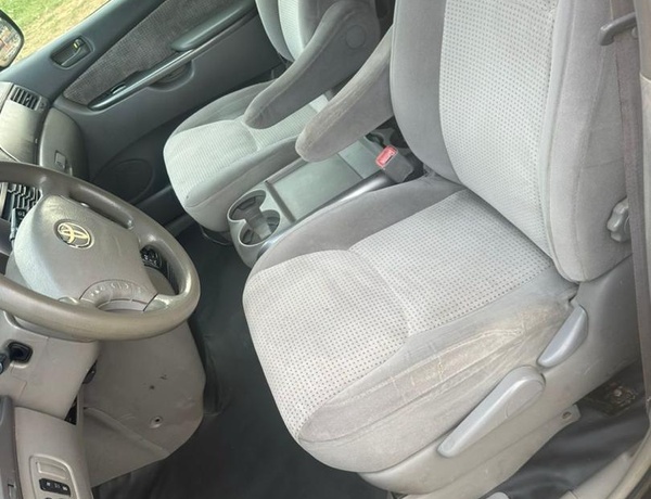 UNREGISTERED 2008 TOYOTA SIENNA FOR SALE