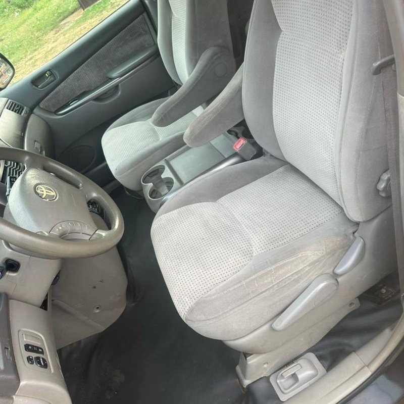 UNREGISTERED 2008 TOYOTA SIENNA FOR SALE image