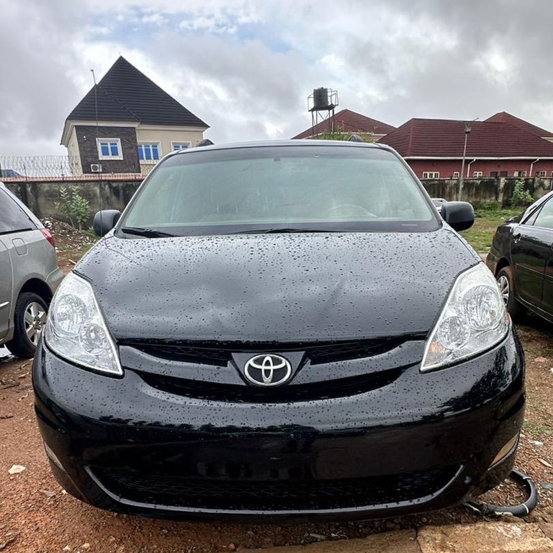 UNREGISTERED 2008 TOYOTA SIENNA FOR SALE image