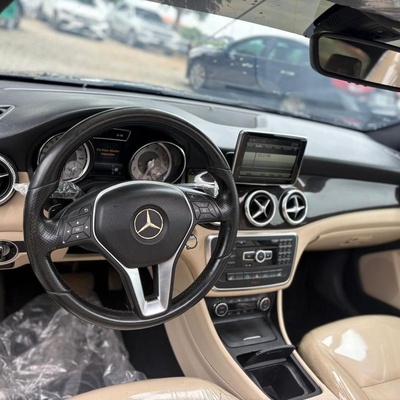 UNREGISTERED 2014 MERCEDES BENZ CLA250 SALE