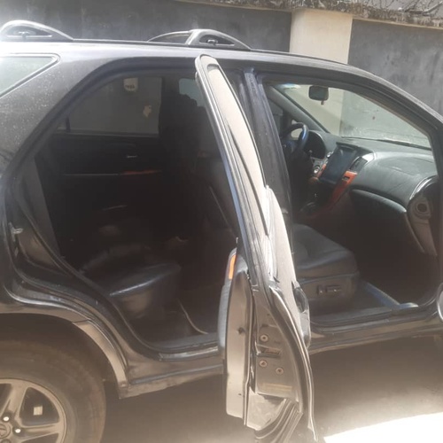 VERY SOUND 2002 LEXUS RX 300 AVAILABLE IN ABA