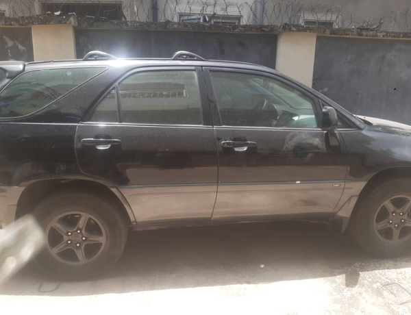 VERY SOUND 2002 LEXUS RX 300 AVAILABLE IN ABA