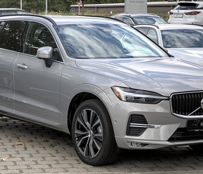 Volvo XC60 logo Image